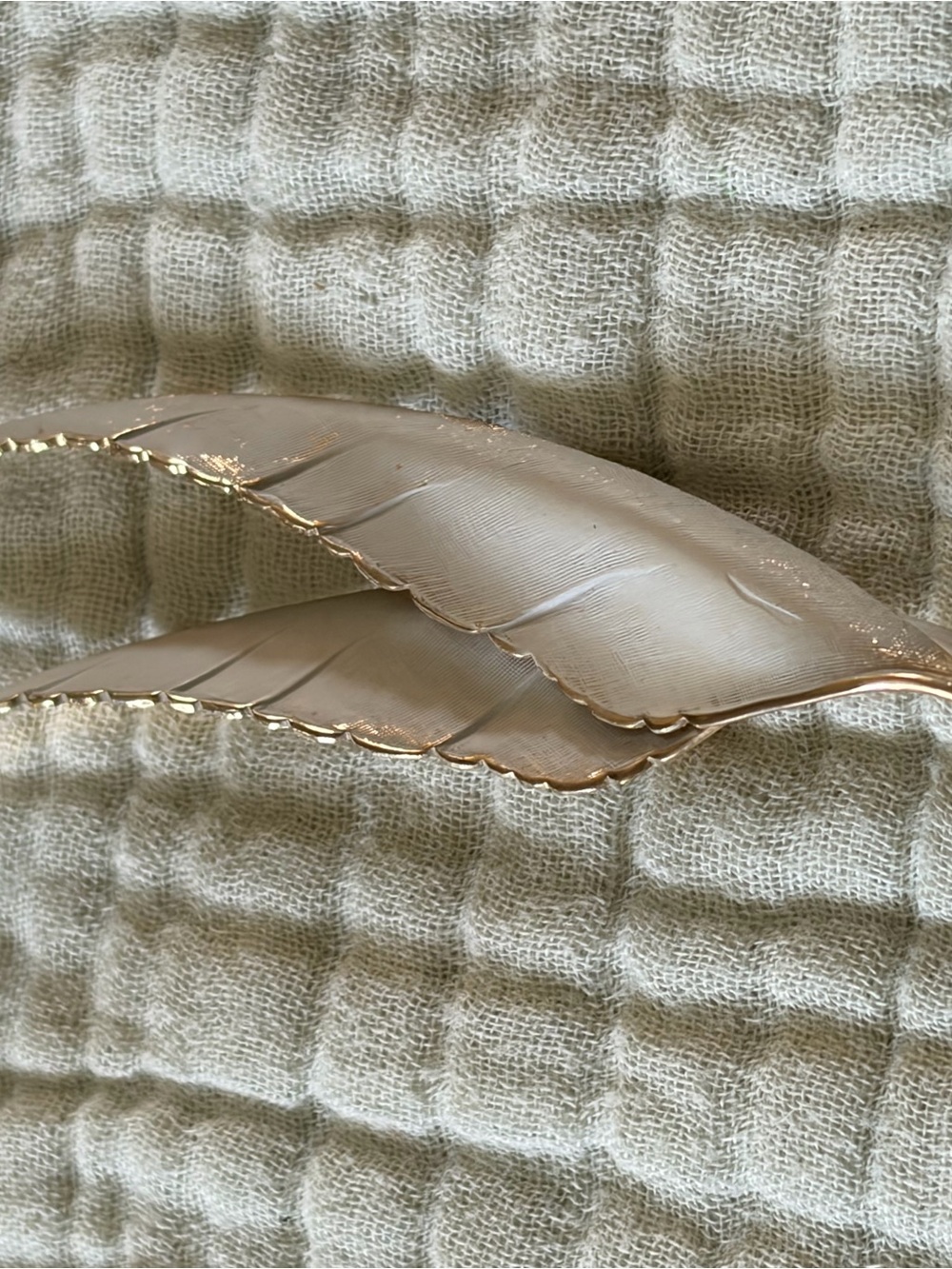 Giovanni Gold-Tone Leaf Brooch — Elegant Cream & Gold Accent